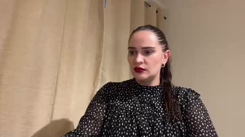 Anna online show from 07/28/26, 07:39