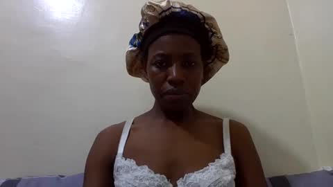 Snapshot of bubbly_jocyce chatting on 06/10/26, 08:35 talisha online show from 06/10/26, 08:35