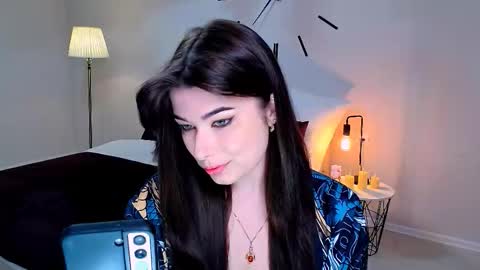 Snapshot of buckssbunny chatting on 02/15/26, 03:31 Ari online show from 02/15/26, 03:31