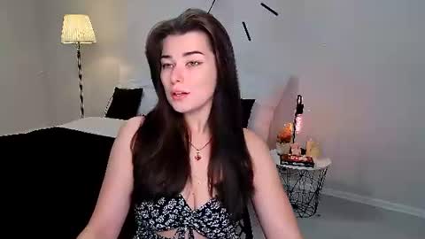 Ari online show from 07/29/26, 12:25