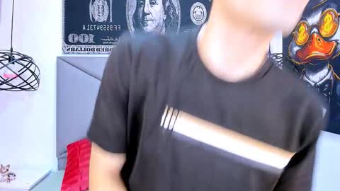 Snapshot of buddy_whitte chatting on 02/11/26, 12:26 Buddy Whitte online show from 02/11/26, 12:26