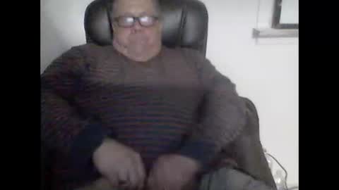 buddyluvzumore online show from 01/06/25, 04:36