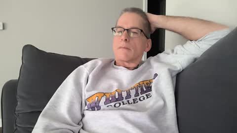 budman004 online show from 11/23/25, 04:18