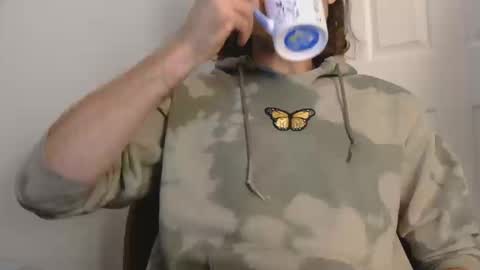 Snapshot of budrflie chatting on 10/11/25, 02:44 budrflie online show from 10/11/25, 02:44