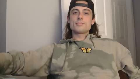 Snapshot of budrflie chatting on 10/12/25, 11:15 budrflie online show from 10/12/25, 11:15