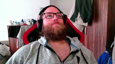 Lukas online show from 06/14/26, 04:09