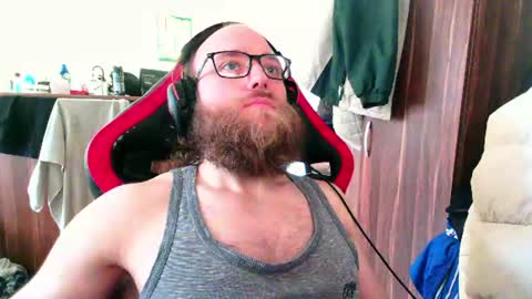 Lukas online show from 06/15/26, 07:54