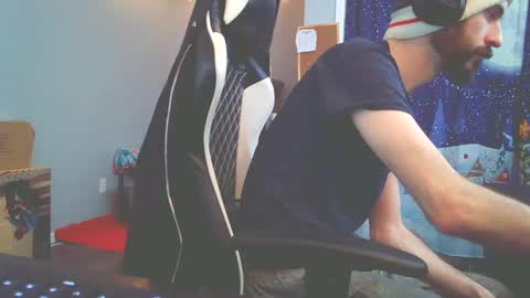 Built This Pool online show from 02/24/25, 07:09