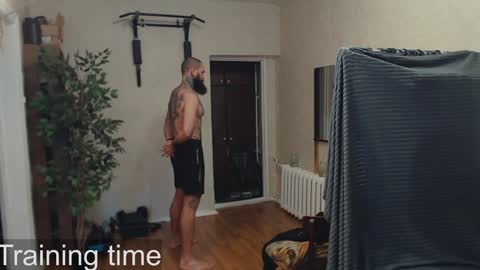 Snapshot of bulatov_x chatting on 12/09/24, 11:26 Dmitriy online show from 12/09/24, 11:26