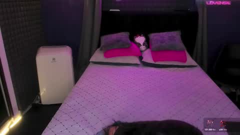 Bunny and The Rock online show from 10/02/25, 10:06