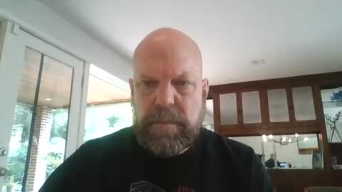 Snapshot of bulldog302w chatting on 06/21/26, 06:43 bulldog302w online show from 06/21/26, 06:43