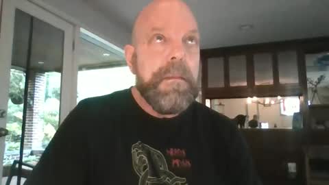Snapshot of bulldog302w chatting on 06/24/26, 10:47 bulldog302w online show from 06/24/26, 10:47
