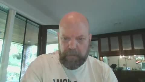 Snapshot of bulldog302w chatting on 07/04/26, 12:22 bulldog302w online show from 07/04/26, 12:22