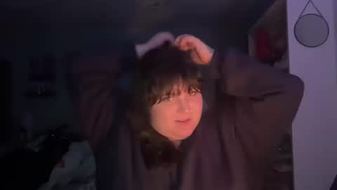 Snapshot of bumblebeebuzzer chatting on 03/02/25, 02:30 bumblebeebuzzer online show from 03/02/25, 02:30