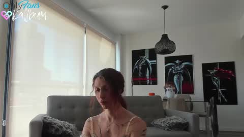 Ivan online show from 10/08/25, 05:10