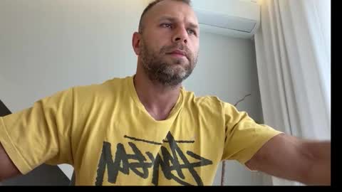 Snapshot of bungabunga2026 chatting on 10/18/25, 06:48 bungabunga2026 online show from 10/18/25, 06:48