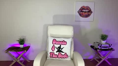 BUNNIE and THE DUDE TheLebowskis online show from 10/27/25, 05:55