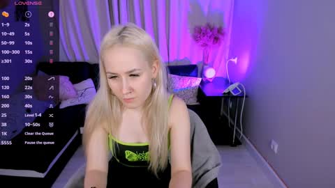 Sasha  online show from 01/24/25, 01:47