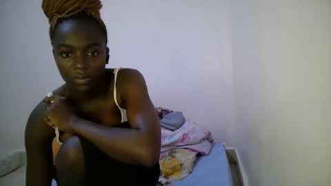 Snapshot of bunny_bliss1 chatting on 05/05/26, 11:13 bunny_bliss1 online show from 05/05/26, 11:13