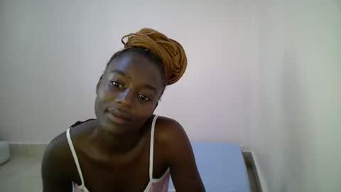 Snapshot of bunny_bliss1 chatting on 05/16/26, 10:36 bunny_bliss1 online show from 05/16/26, 10:36