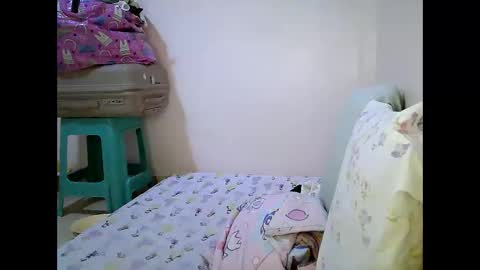 Snapshot of bunny_bliss1 chatting on 06/08/26, 09:37 bunny_bliss1 online show from 06/08/26, 09:37