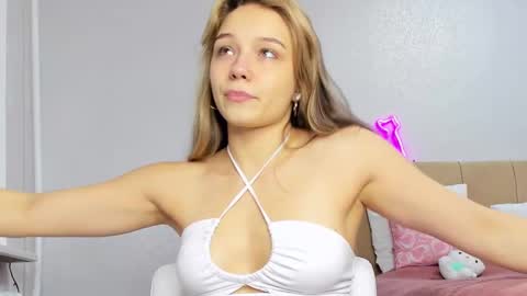 Alice online show from 01/22/25, 02:24