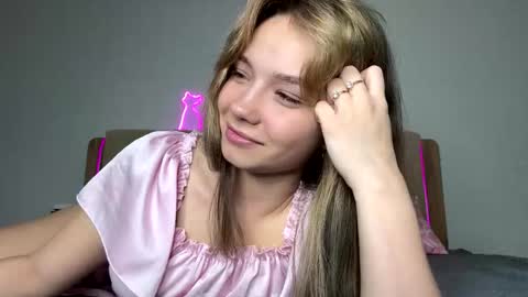 Alice online show from 02/11/25, 12:06