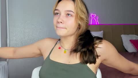 Alice online show from 03/02/25, 12:22