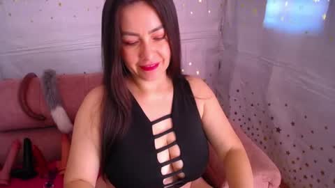 NINA online show from 06/24/26, 01:54
