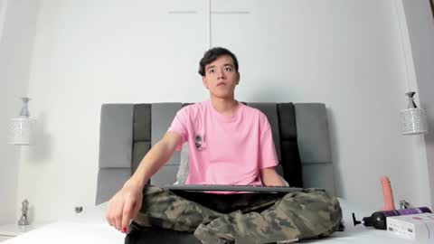 bunny online show from 12/02/24, 12:40