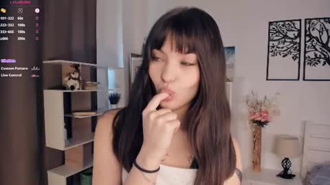 Aria online show from 06/10/26, 09:08