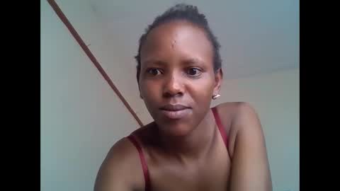 Snapshot of bunnydiva_ chatting on 10/05/25, 06:45 bunnydiva_ online show from 10/05/25, 06:45