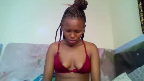 Snapshot of bunnydiva_ chatting on 11/24/25, 04:56 bunnydiva_ online show from 11/24/25, 04:56