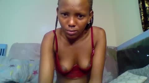 Snapshot of bunnydiva_ chatting on 11/24/25, 11:59 bunnydiva_ online show from 11/24/25, 11:59