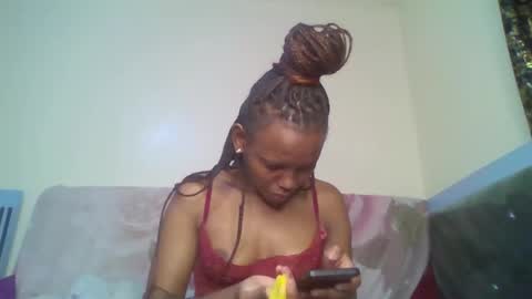 Snapshot of bunnydiva_ chatting on 11/25/25, 12:38 bunnydiva_ online show from 11/25/25, 12:38