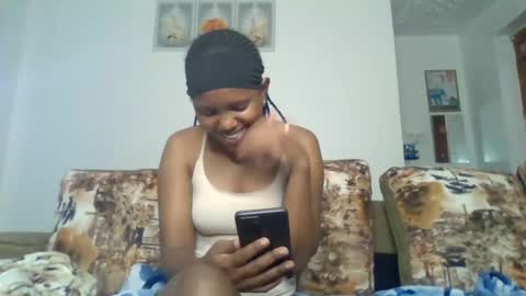 bunnydiva_ online show from 07/03/26, 07:37