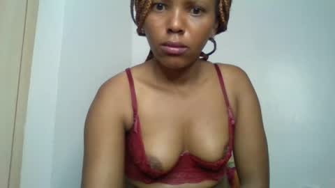 bunnydiva_ online show from 07/23/26, 12:35