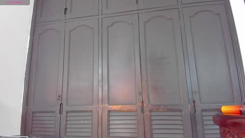 Angela Santini online show from 12/29/24, 06:03