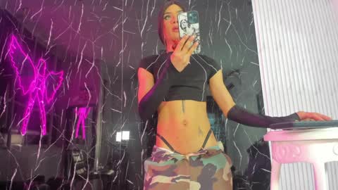 Angela Santini online show from 01/22/25, 06:20