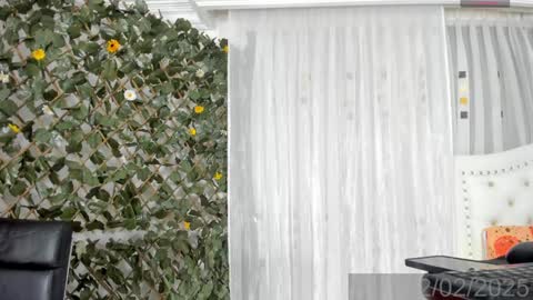 Angela Santini online show from 02/03/25, 12:47