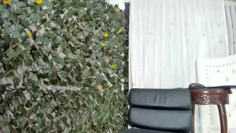 Angela Santini online show from 02/23/25, 12:41