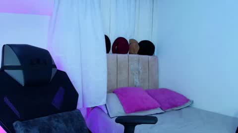 katerine payne online show from 07/29/26, 02:53