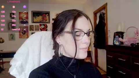 Snapshot of bunnynextdoor chatting on 03/26/26, 02:00 bunnynextdoor online show from 03/26/26, 02:00