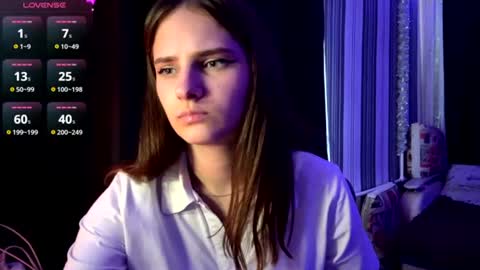 Bella online show from 07/17/26, 09:38