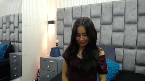 Snapshot of bunnywhite21 chatting on 10/11/25, 08:07 bunny online show from 10/11/25, 08:07