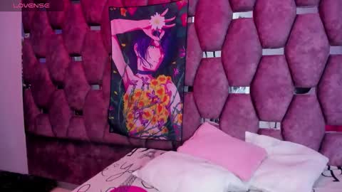 burbuja pink  online show from 05/26/26, 03:35
