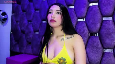 burbuja pink  online show from 07/14/26, 03:33