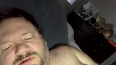 Snapshot of burkemeister101 chatting on 09/27/25, 02:33 Burkemeister online show from 09/27/25, 02:33