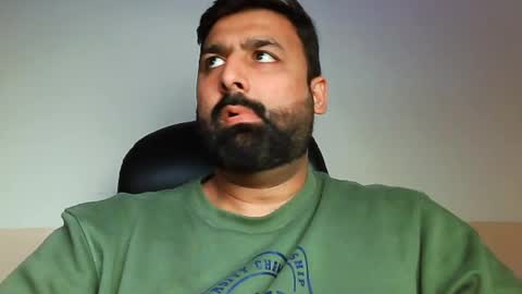 Hairy Arabian online show from 02/11/25, 10:37