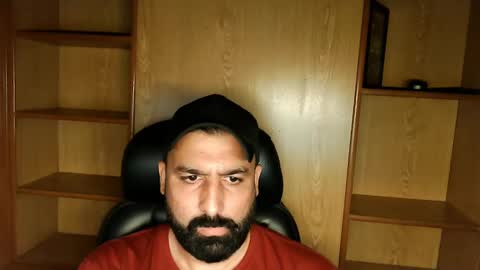 Hairy Arabian online show from 09/14/25, 06:40